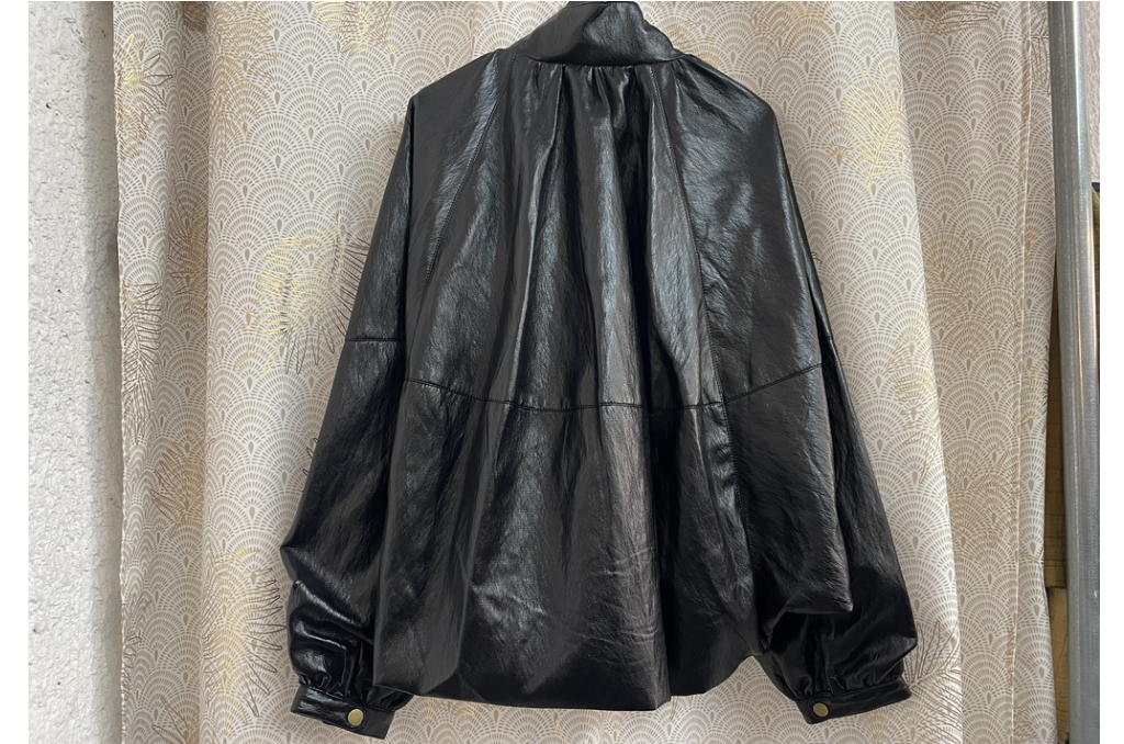 veste simili noir dos